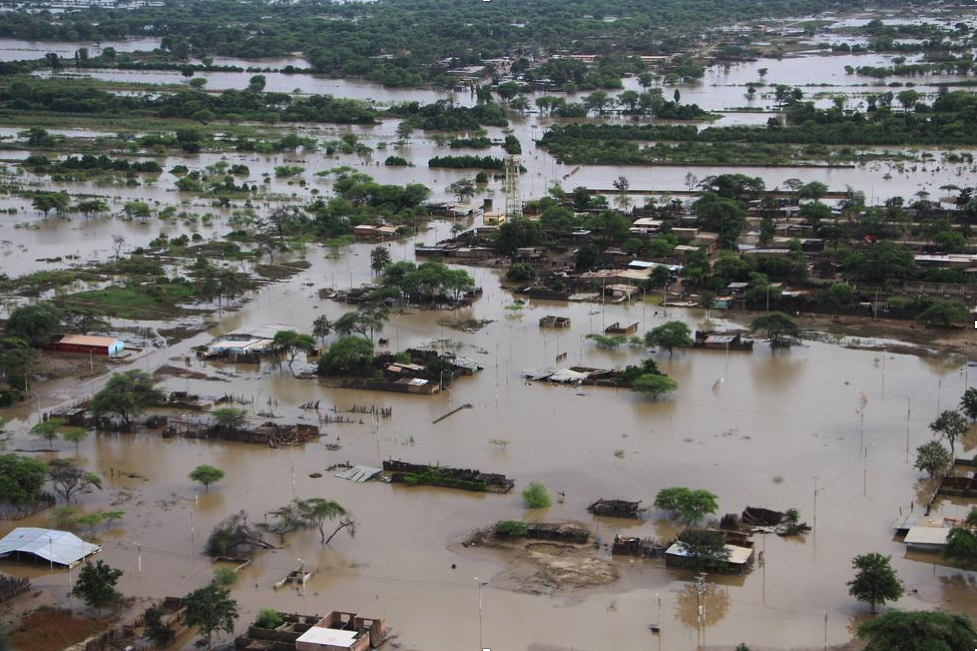 Überschwemmungen in Piura, verursacht durch das Phänomen der El Niño-Southern Oscillation (ENSO) im Jahr 2017.