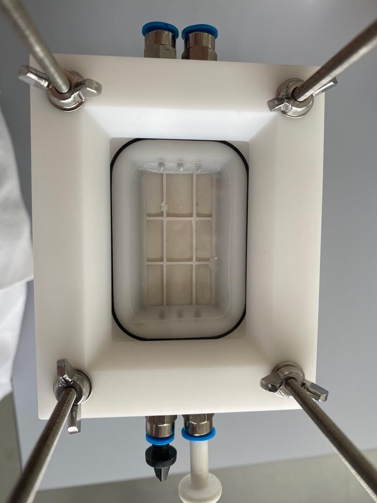 Top view on reactor in irradiation direction (without nickel foam).