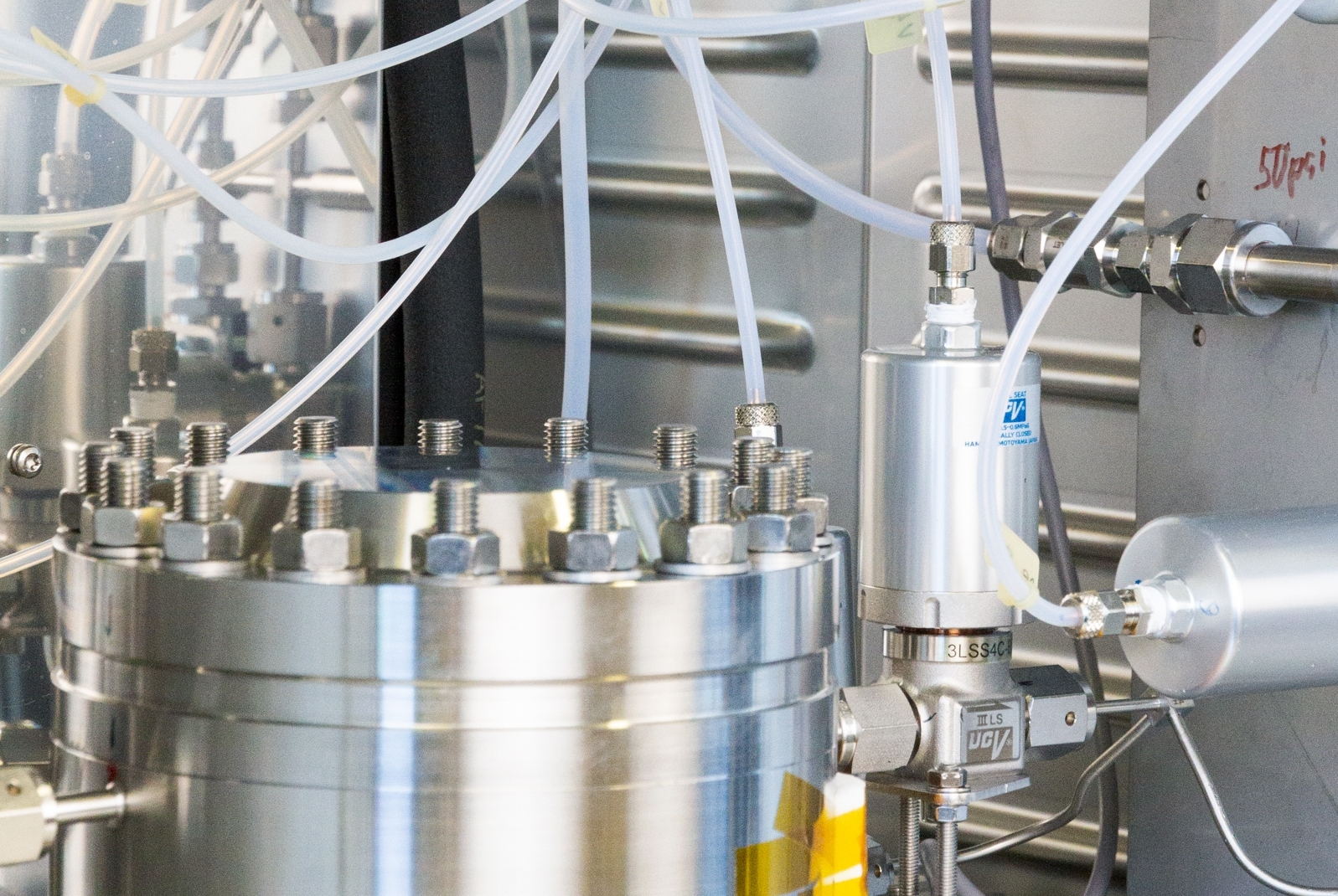 Test cell for determining hydrogen crossover 
